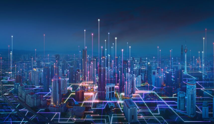 Visão de uma cidade, com diversas luzes representando conexões, edge computing